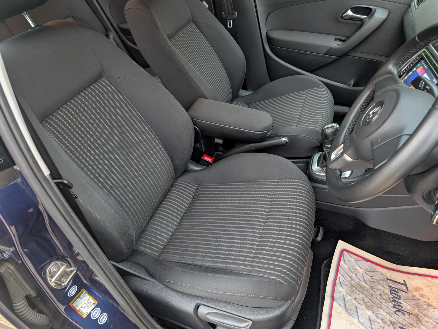 Volkswagen Polo 1.2 Moda Hatchback (2009 - 2014)