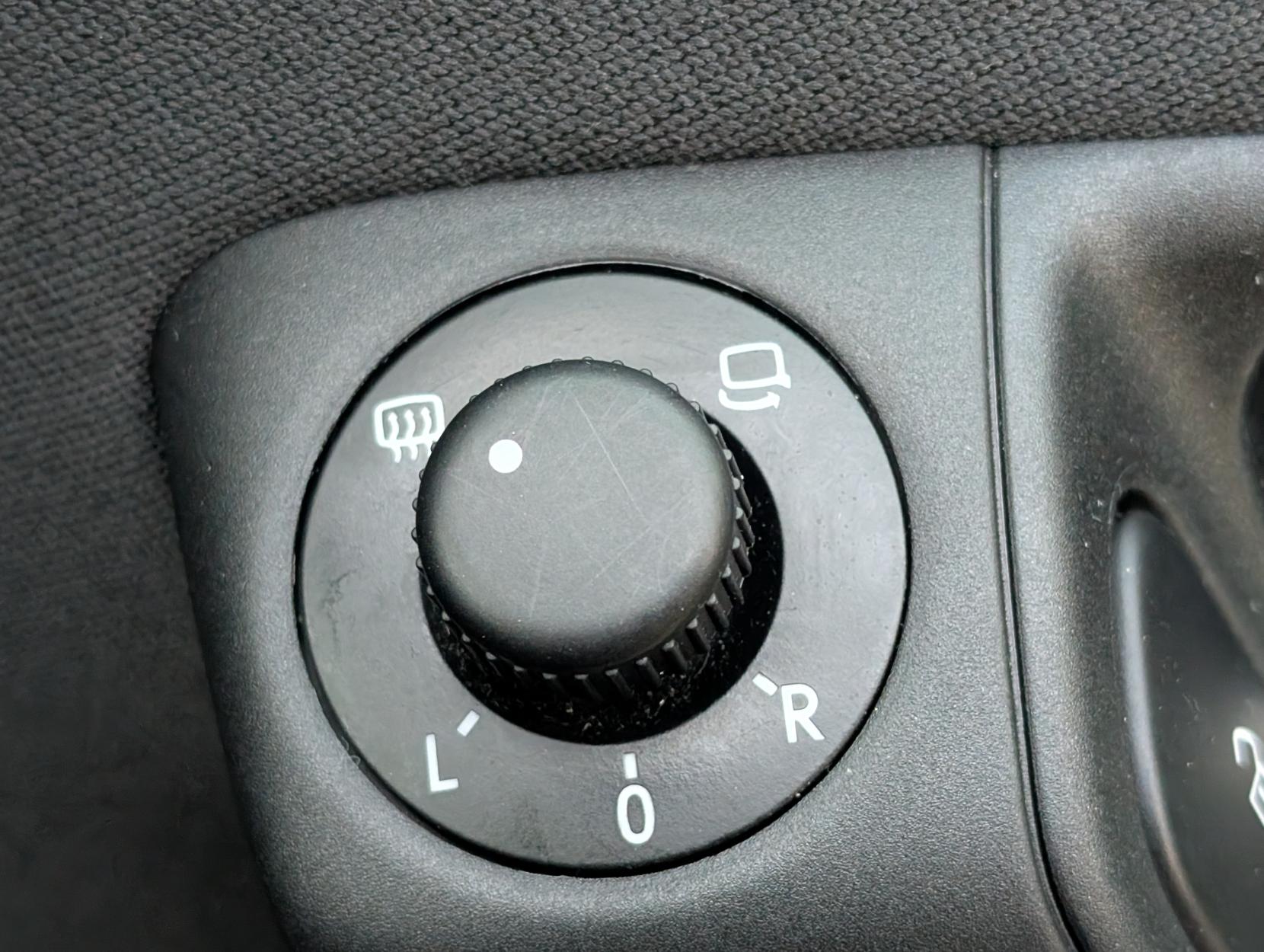 Volkswagen Polo 1.2 Moda Hatchback (2009 - 2014)