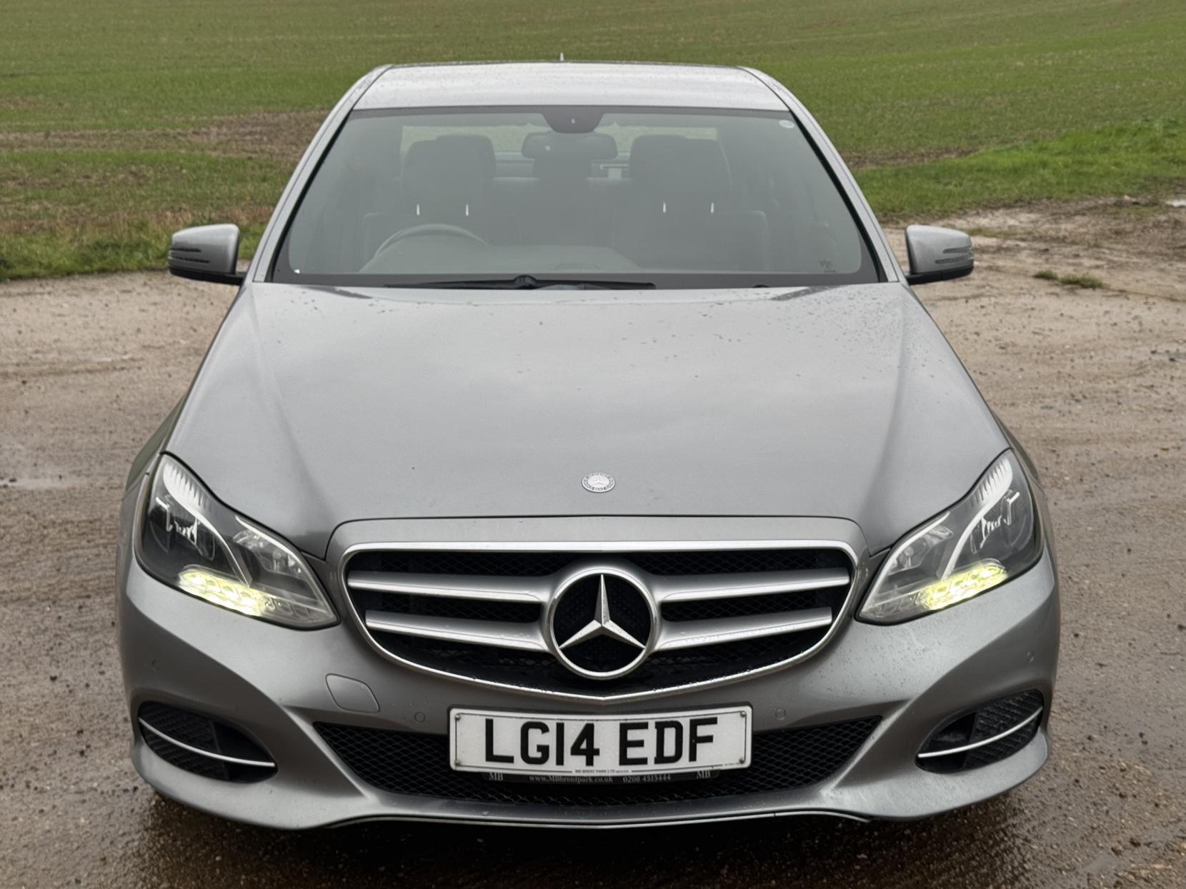 Mercedes-Benz E Class 2.1 E250 CDI SE Saloon 4dr Diesel G-Tronic+ Euro 5 (s/s) (204 ps)