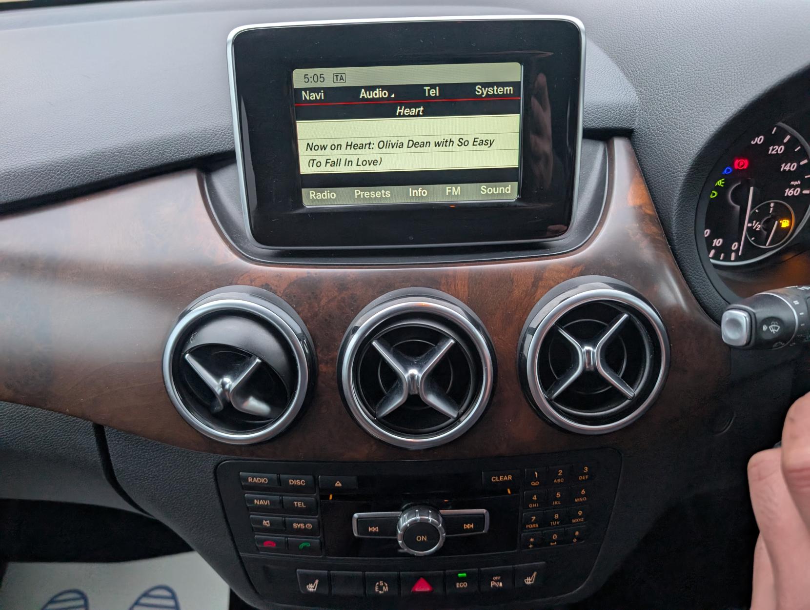 Mercedes-Benz B Class 1.6 B180 SE MPV 5dr Petrol 7G-DCT Euro 6 (s/s) (122 ps)