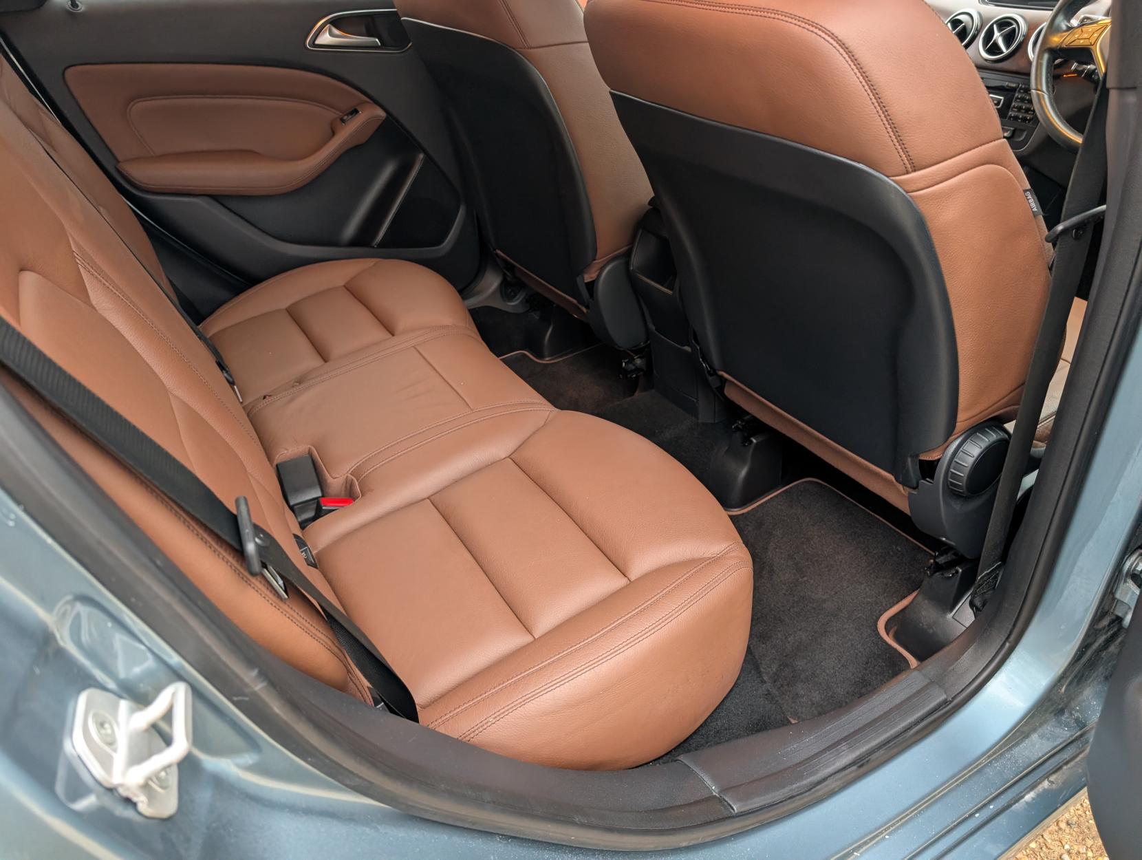 Mercedes-Benz B Class 1.6 B180 SE MPV 5dr Petrol 7G-DCT Euro 6 (s/s) (122 ps)