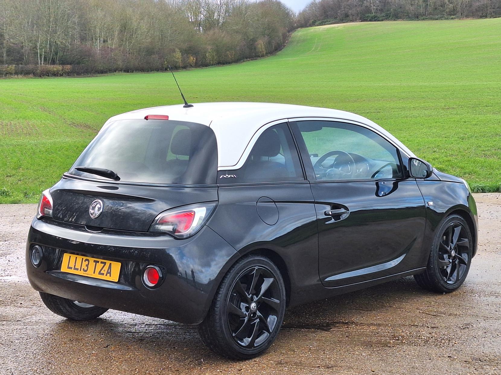 Vauxhall ADAM 1.4 16v SLAM Hatchback 3dr Petrol Manual Euro 5 (87 ps)