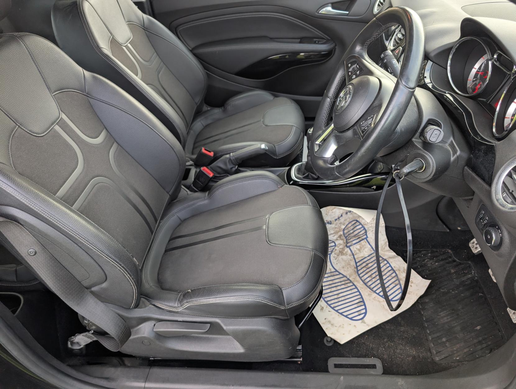 Vauxhall ADAM 1.4 16v SLAM Hatchback 3dr Petrol Manual Euro 5 (87 ps)