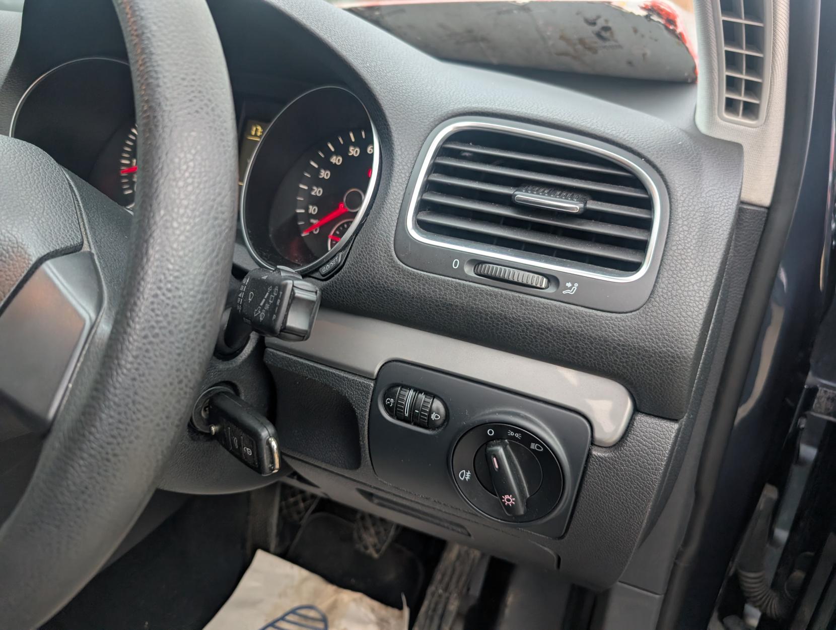 Volkswagen Golf 1.4 S Hatchback 5dr Petrol Manual Euro 5 (80 ps)