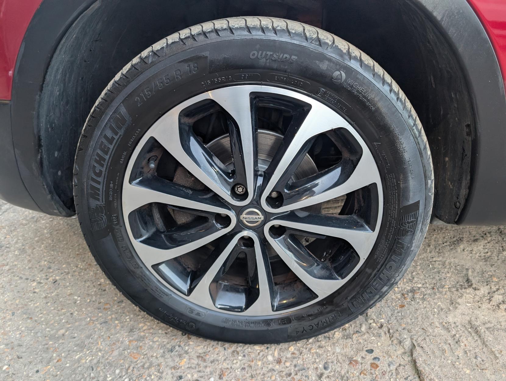 Nissan Qashqai+2 1.5 dCi 360 SUV 5dr Diesel Manual 2WD Euro 5 (110 ps)