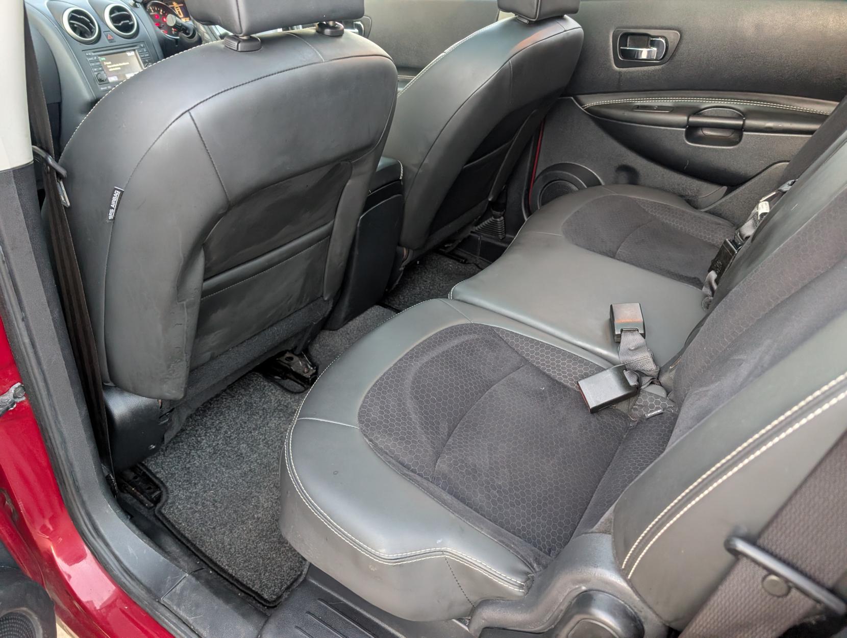 Nissan Qashqai+2 1.5 dCi 360 SUV 5dr Diesel Manual 2WD Euro 5 (110 ps)