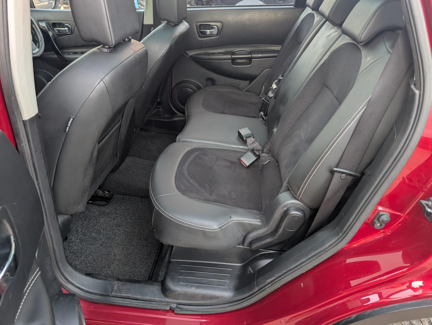 Nissan Qashqai+2 1.5 dCi 360 SUV 5dr Diesel Manual 2WD Euro 5 (110 ps)