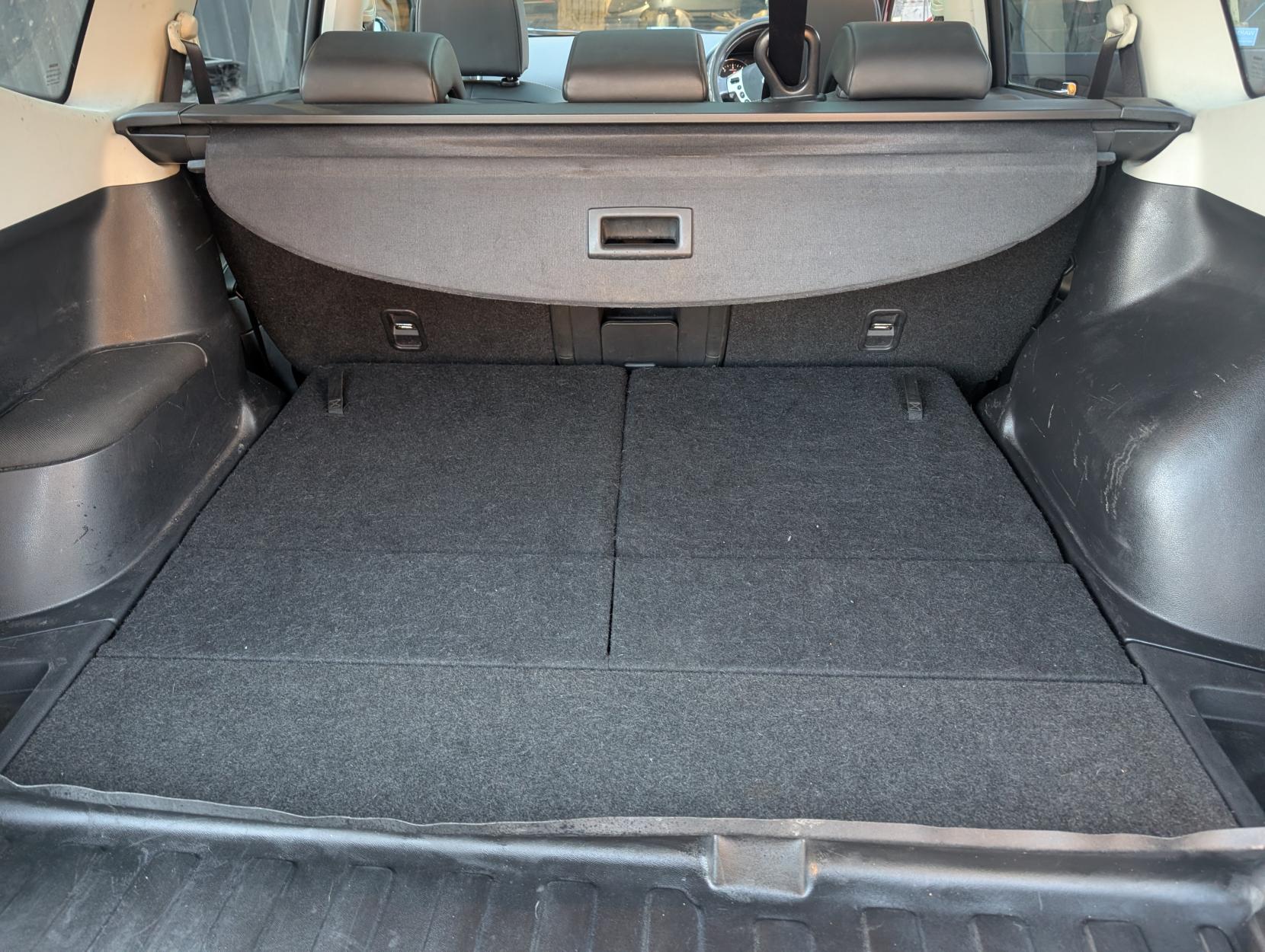 Nissan Qashqai+2 1.5 dCi 360 SUV 5dr Diesel Manual 2WD Euro 5 (110 ps)