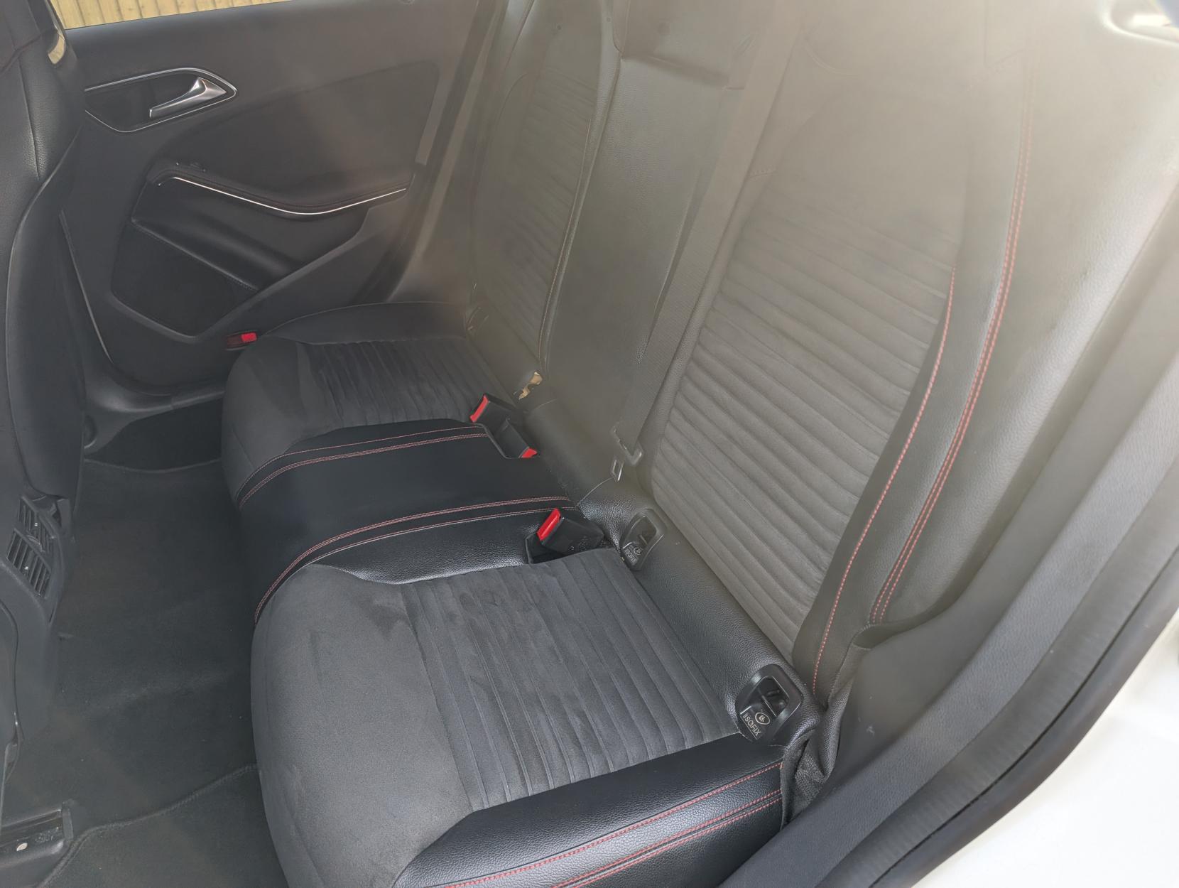 Mercedes-Benz CLA 2.1 CLA220 CDI AMG Sport Coupe 4dr Diesel 7G-DCT Euro 6 (s/s) (170 ps)