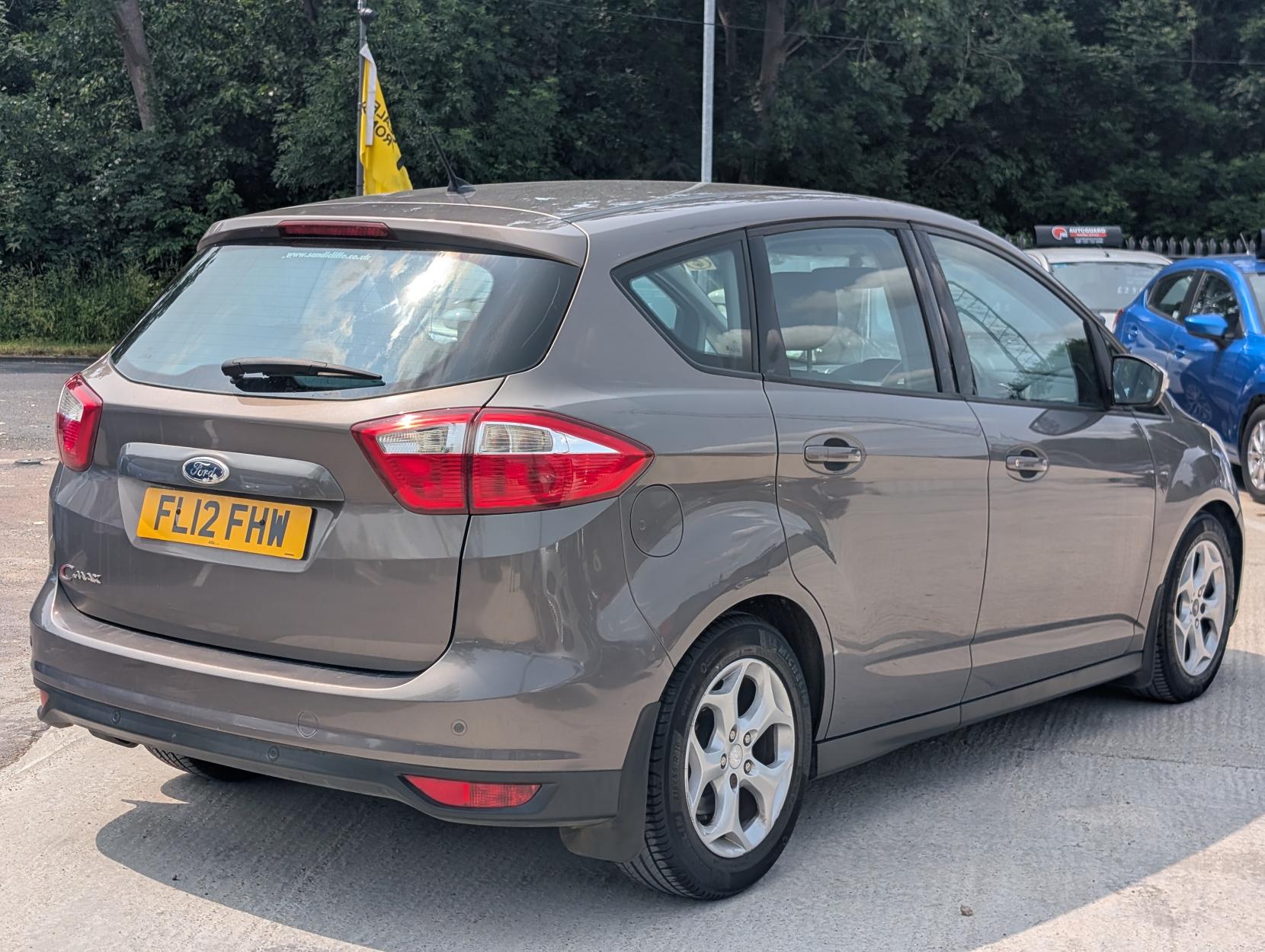 Ford C-Max 1.6 Zetec MPV 5dr Petrol Manual Euro 5 (105 ps)