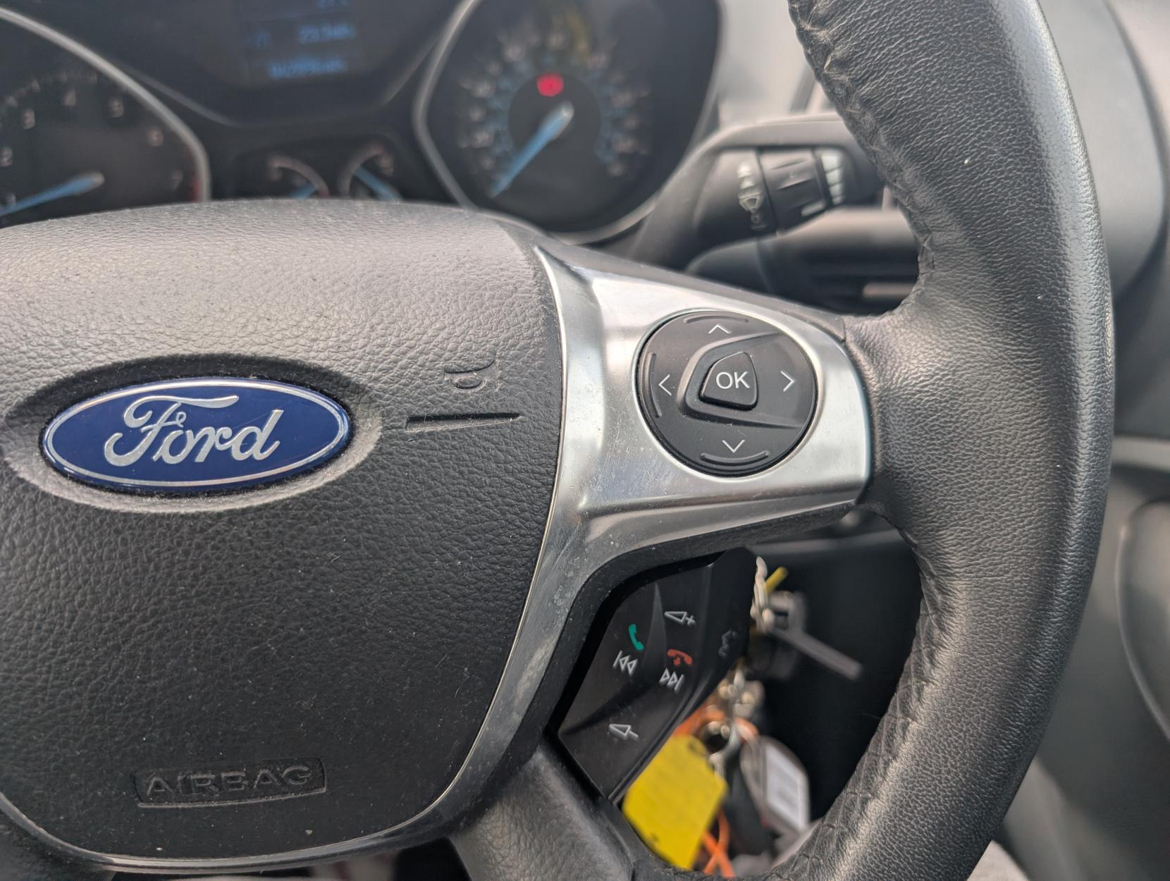 Ford C-Max 1.6 Zetec MPV 5dr Petrol Manual Euro 5 (105 ps)