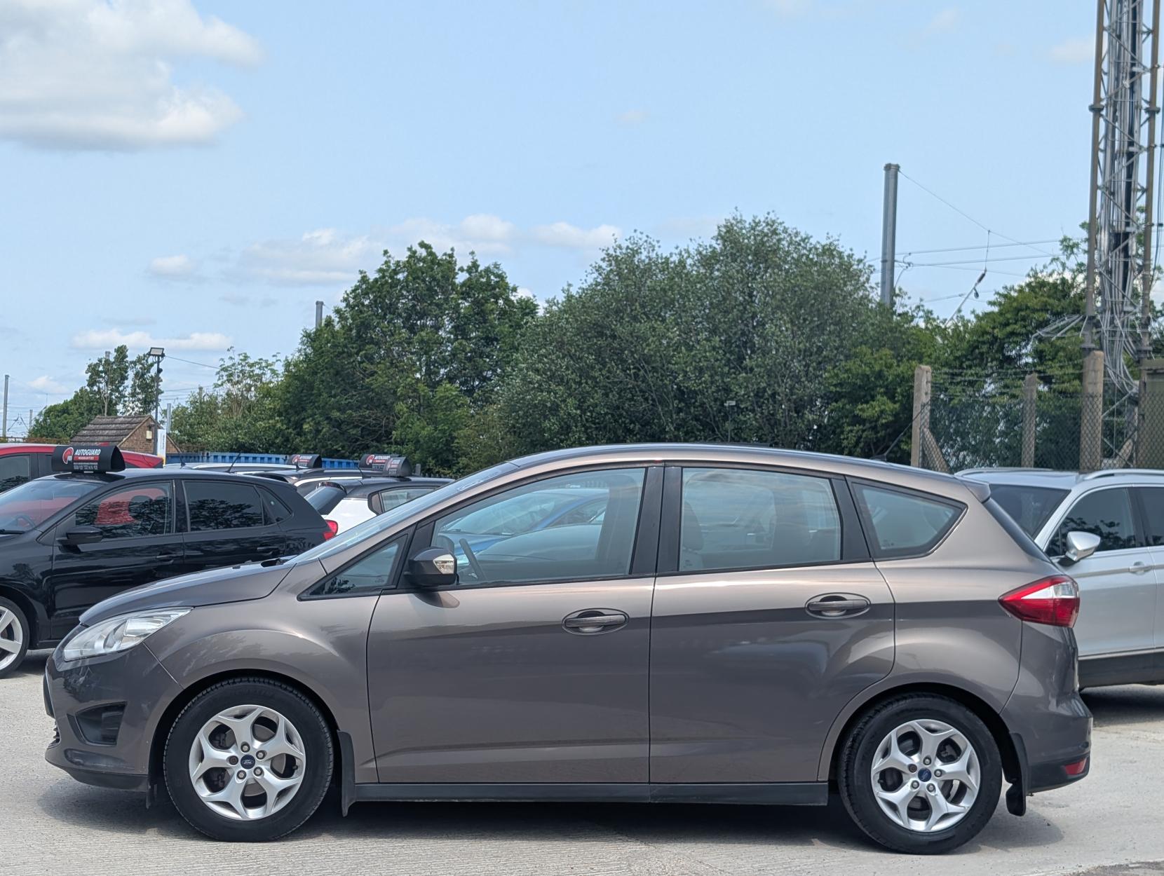 Ford C-Max 1.6 Zetec MPV 5dr Petrol Manual Euro 5 (105 ps)