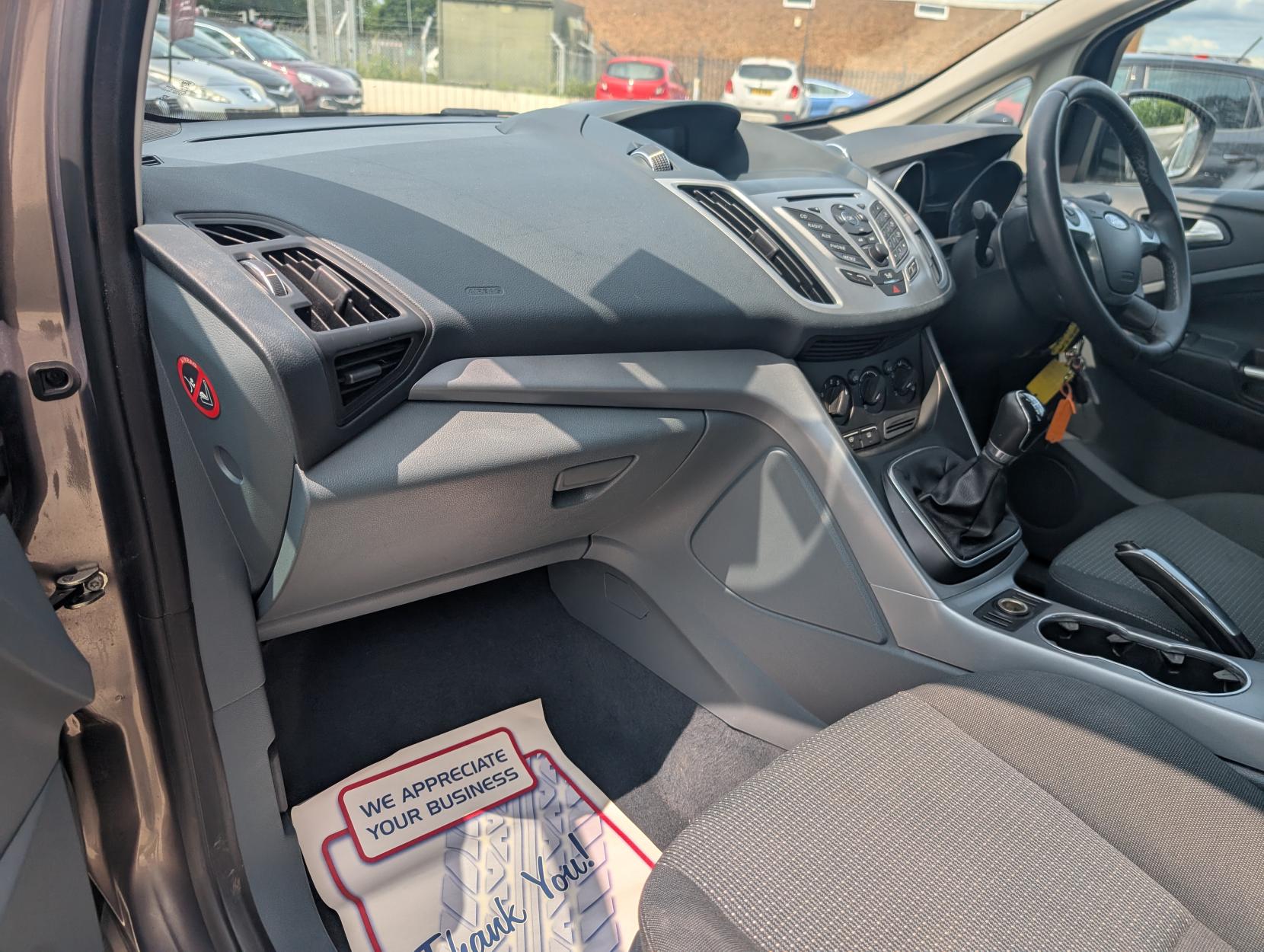 Ford C-Max 1.6 Zetec MPV 5dr Petrol Manual Euro 5 (105 ps)