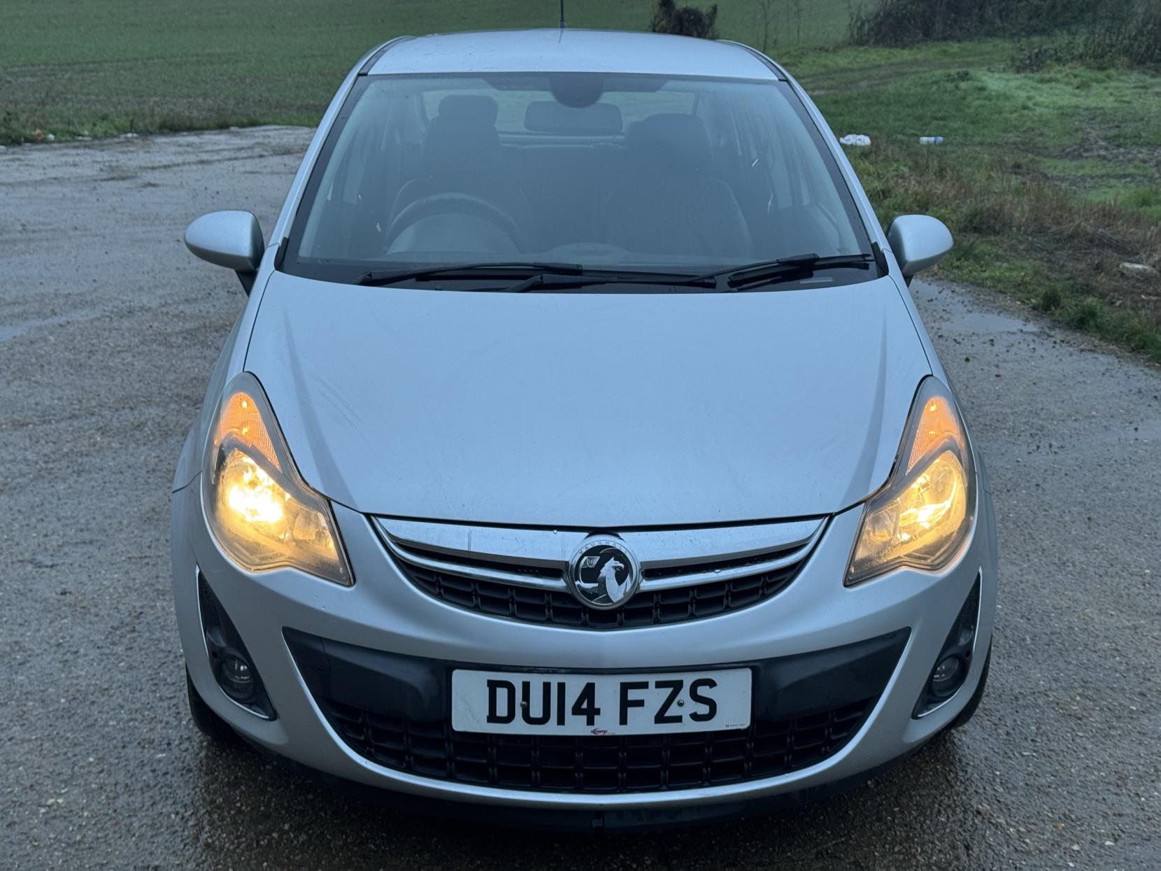 Vauxhall Corsa 1.4 16V SE Hatchback 5dr Petrol Auto Euro 5 (100 ps)