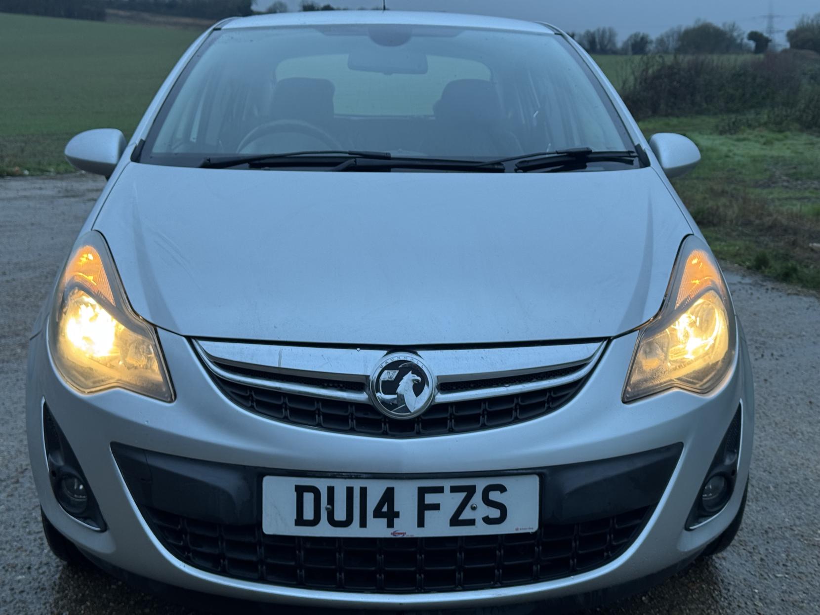 Vauxhall Corsa 1.4 16V SE Hatchback 5dr Petrol Auto Euro 5 (100 ps)