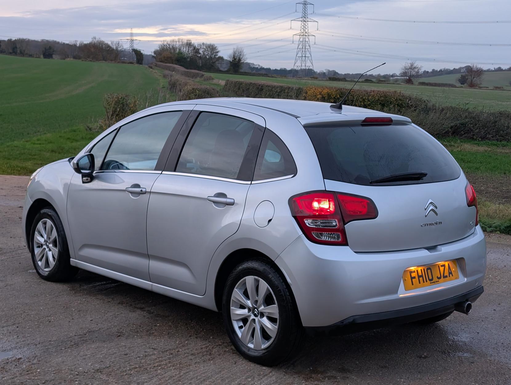 Citroen C3 1.4 VTi 16V VTR+ Hatchback 5dr Petrol Manual Euro 5 (95 ps)