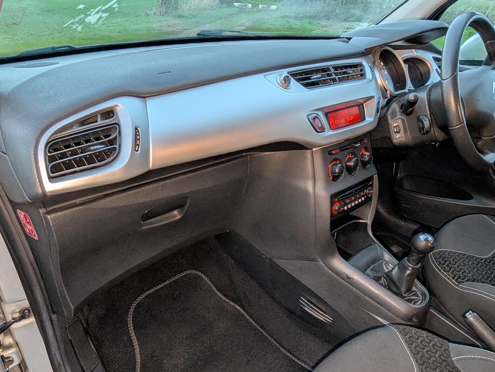 Citroen C3 1.4 VTi 16V VTR+ Hatchback 5dr Petrol Manual Euro 5 (95 ps)