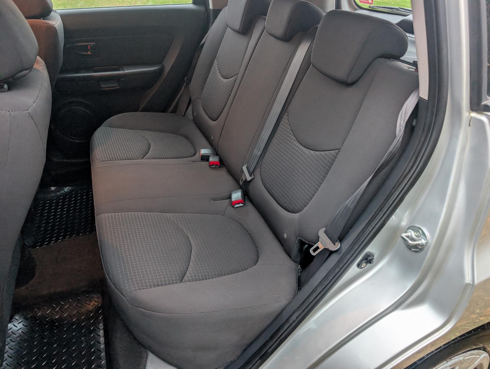 Kia Soul 1.6 GDi 1 SUV 5dr Petrol Manual Euro 5 (138 bhp)