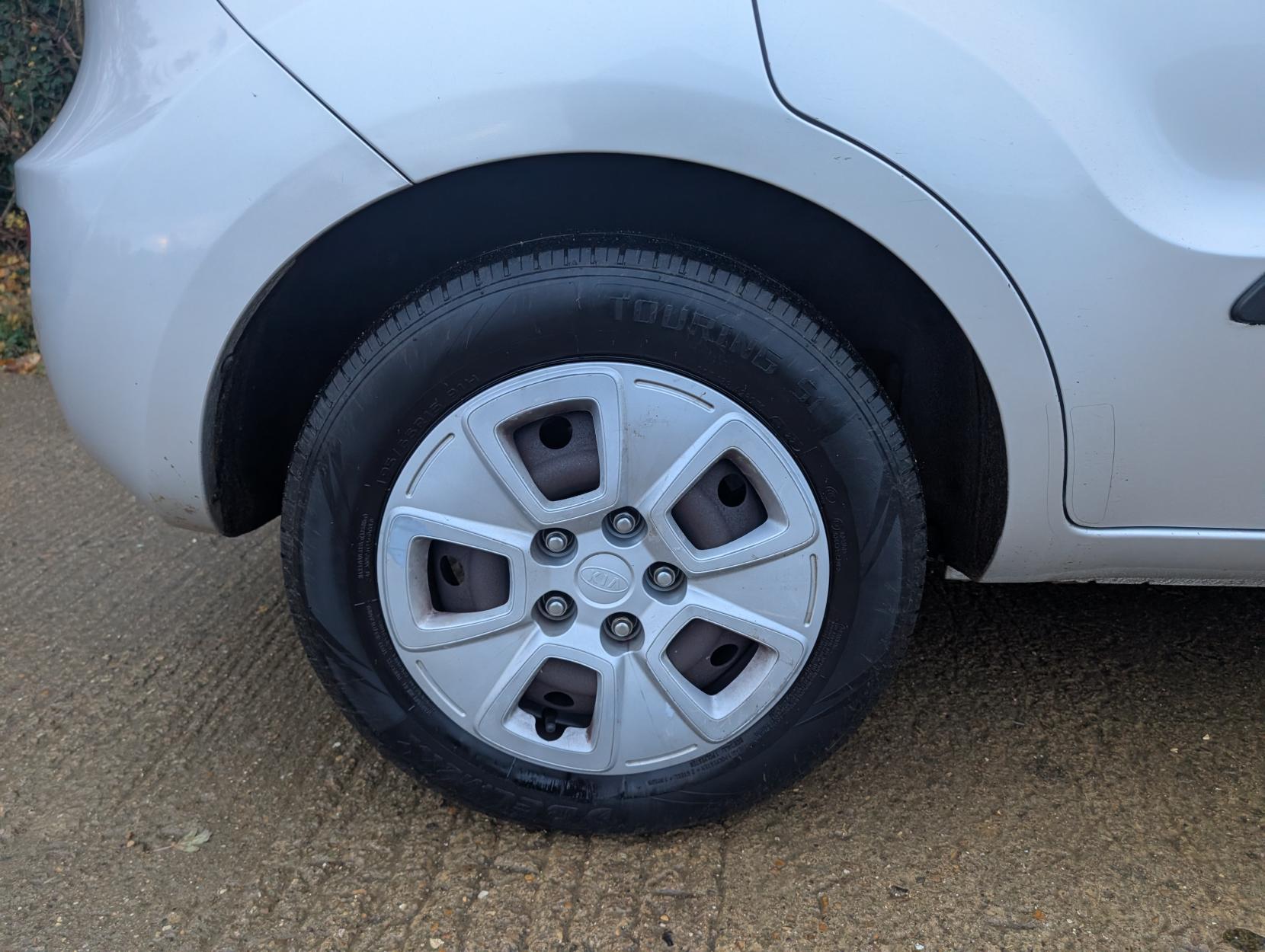 Kia Soul 1.6 GDi 1 SUV 5dr Petrol Manual Euro 5 (138 bhp)