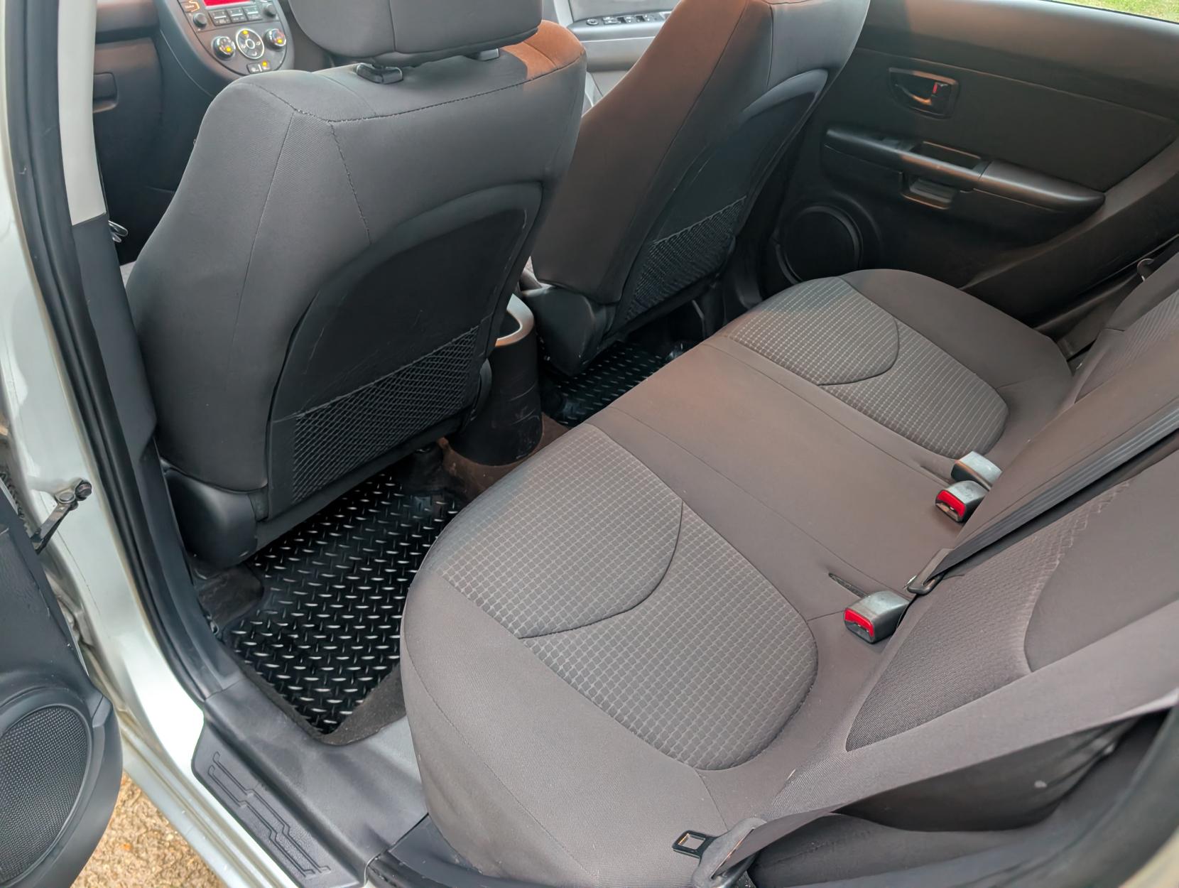 Kia Soul 1.6 GDi 1 SUV 5dr Petrol Manual Euro 5 (138 bhp)