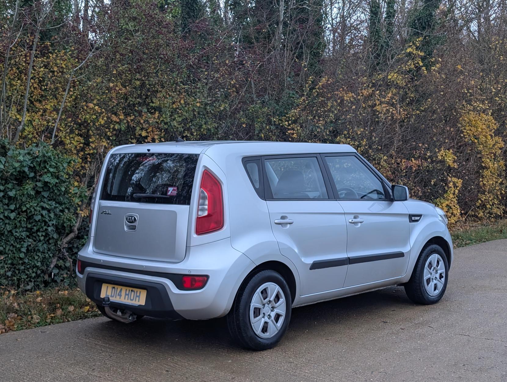 Kia Soul 1.6 GDi 1 SUV 5dr Petrol Manual Euro 5 (138 bhp)