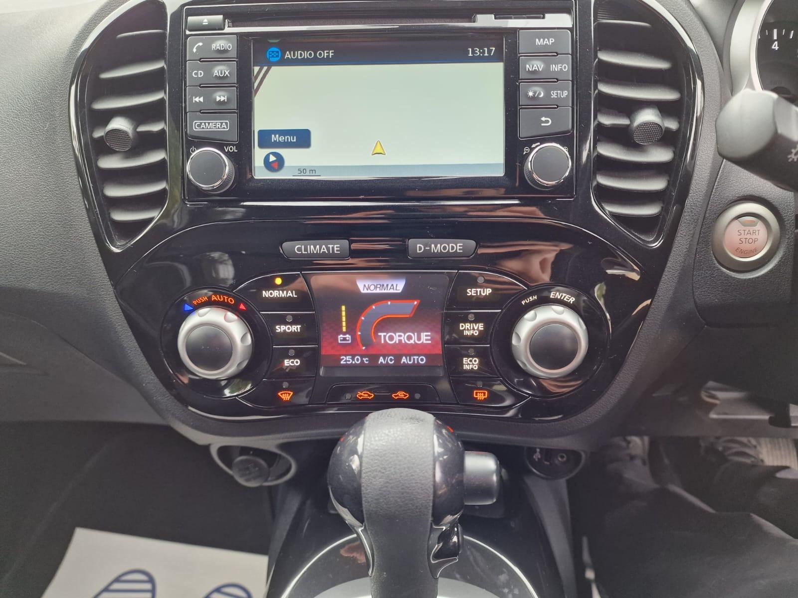 Nissan Juke 1.6 N-Connecta SUV 5dr Petrol XTRON Euro 6 (117 ps)