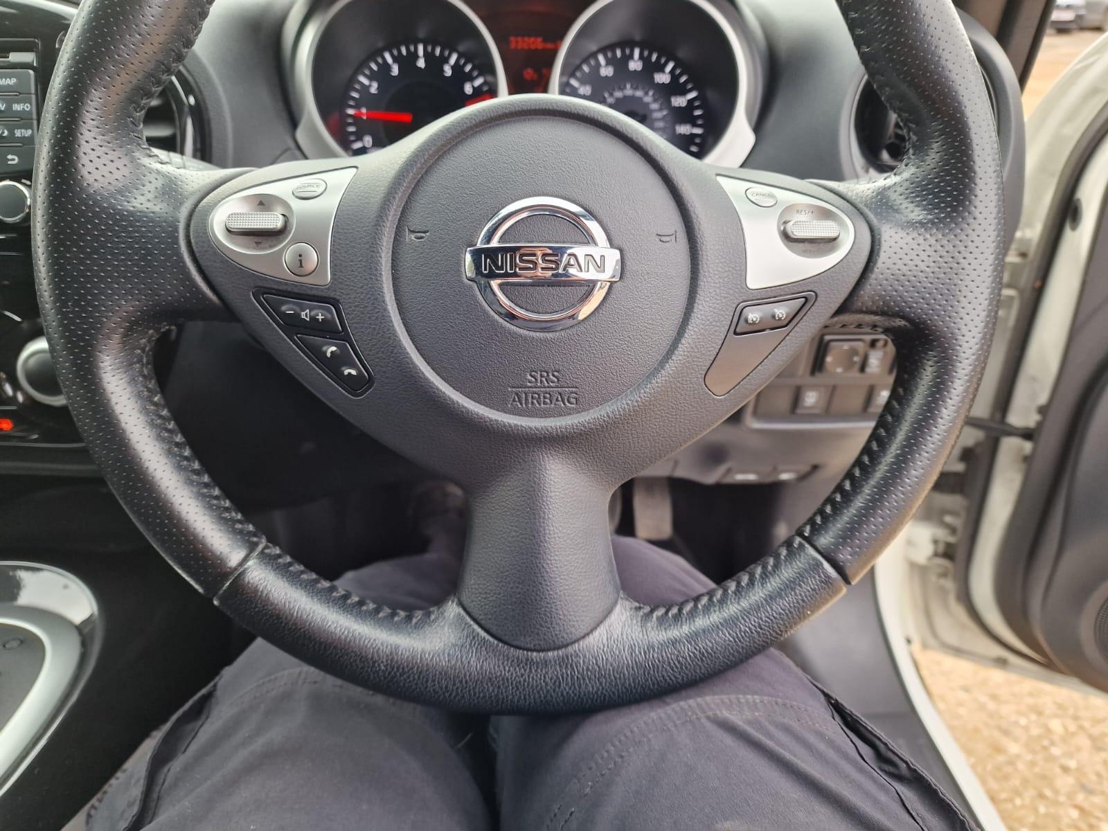 Nissan Juke 1.6 N-Connecta SUV 5dr Petrol XTRON Euro 6 (117 ps)