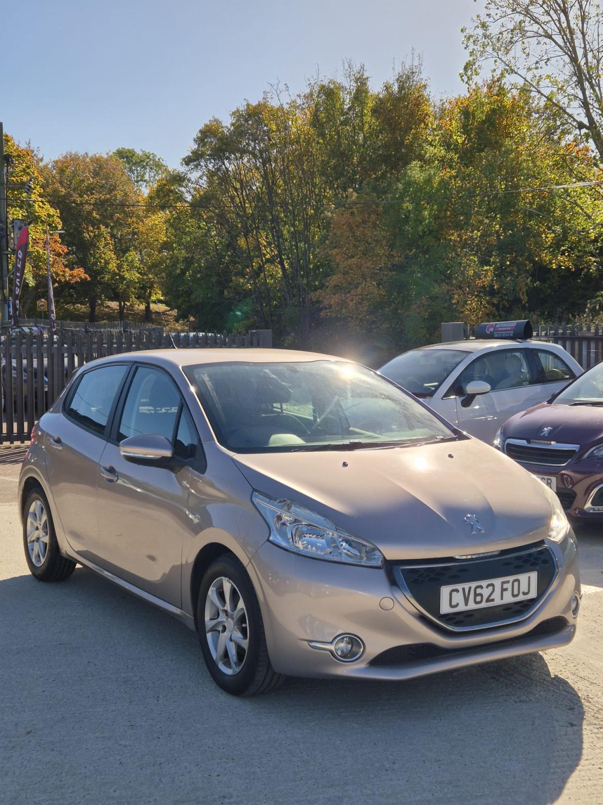 Peugeot 208 1.4 e-HDi Active Hatchback 5dr Diesel EGC Euro 5 (s/s) (70 ps)