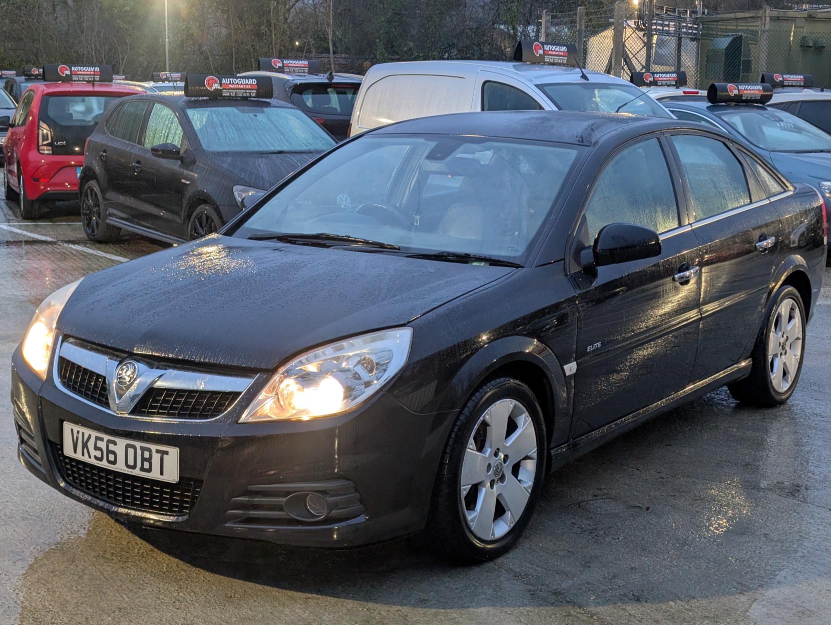 Vauxhall Vectra 3.0 CDTi V6 24V Elite Hatchback 5dr Diesel Manual (186 g/km, 181 bhp)