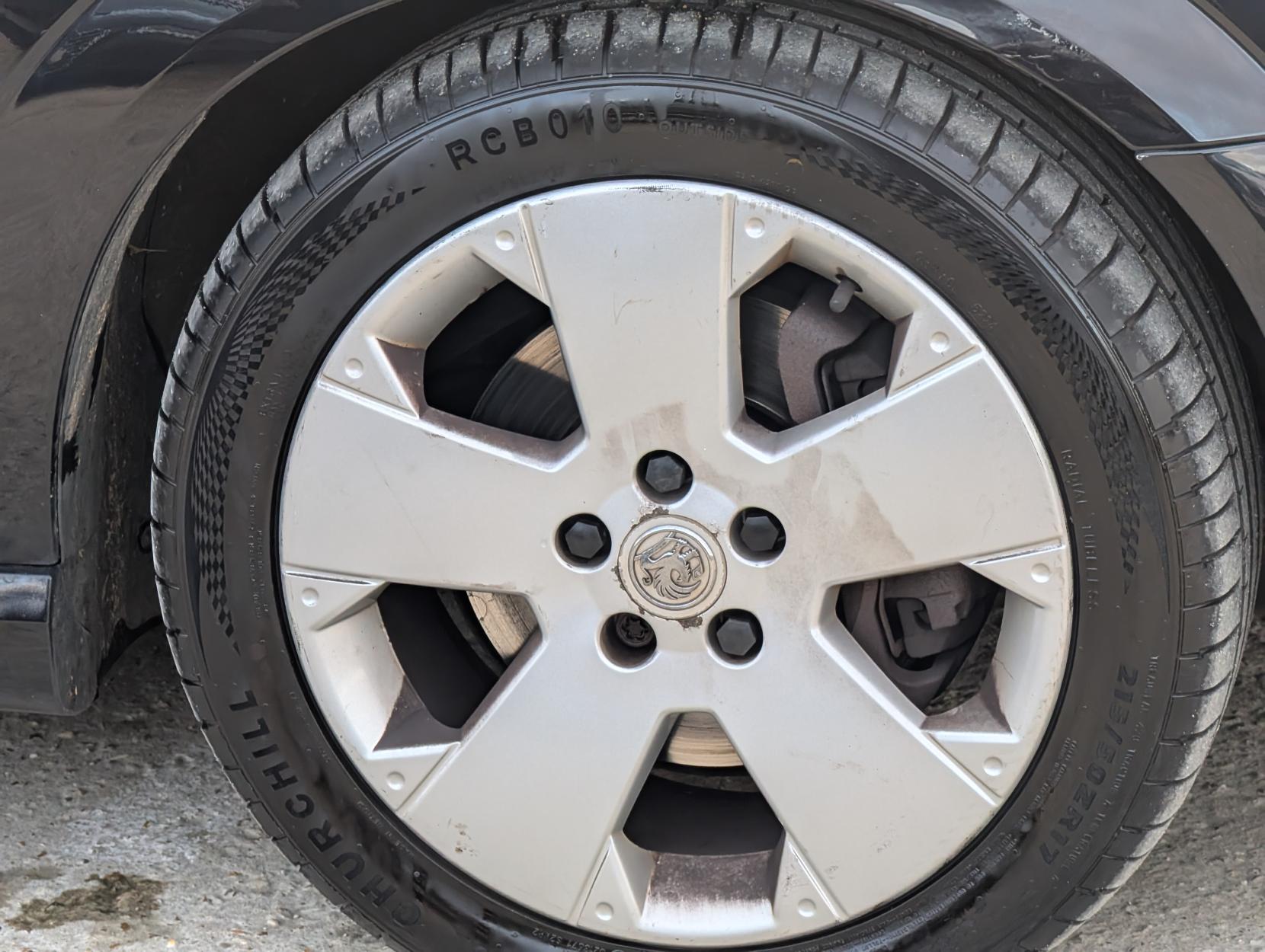 Vauxhall Vectra 3.0 CDTi V6 24V Elite Hatchback 5dr Diesel Manual (186 g/km, 181 bhp)