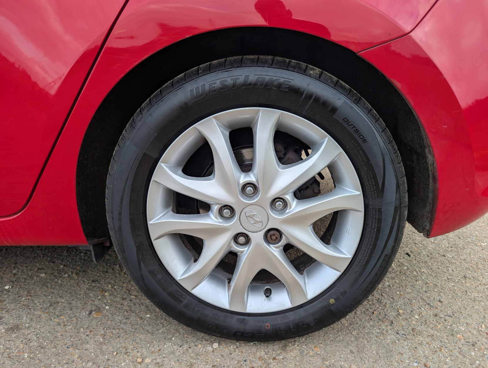 Hyundai i30 1.6 Comfort Hatchback 5dr Petrol Manual Euro 5 (124 bhp)