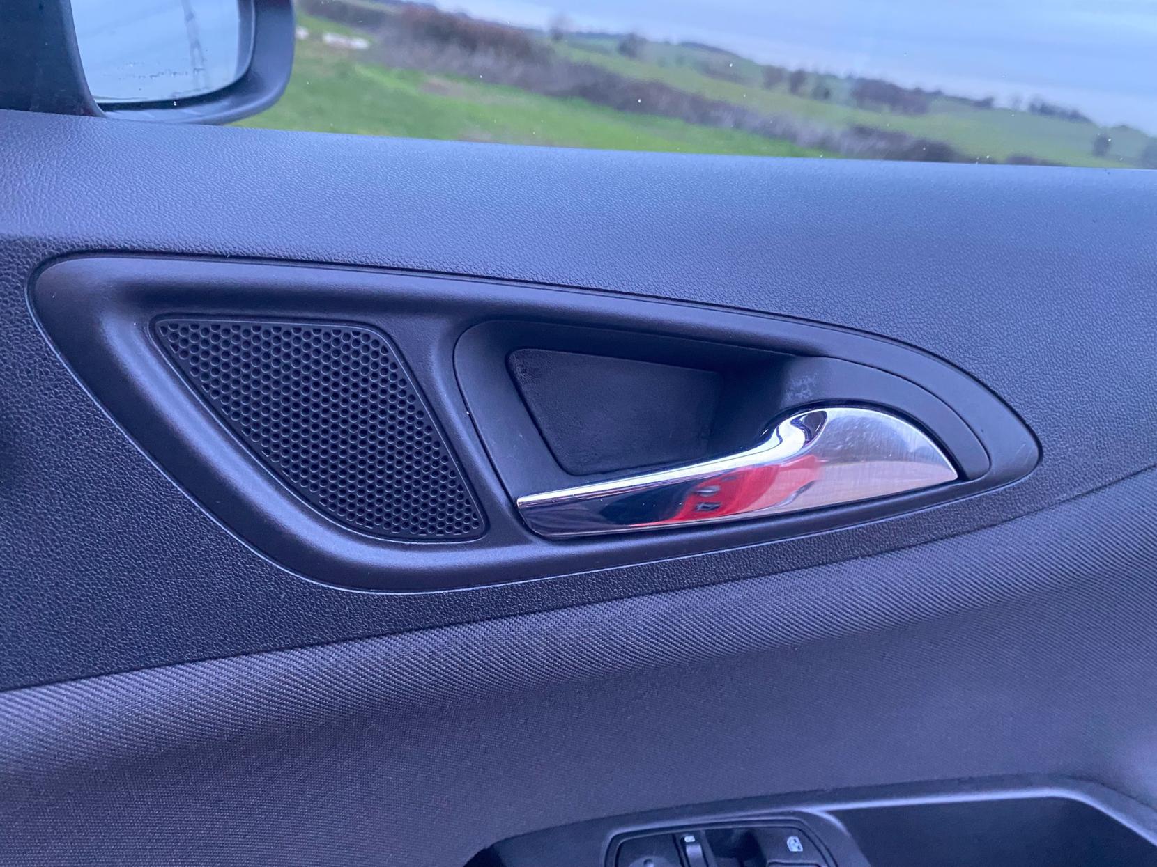 Vauxhall Corsa 1.4i ecoTEC Energy Hatchback 3dr Petrol Manual Euro 6 (a/c) (75 ps)