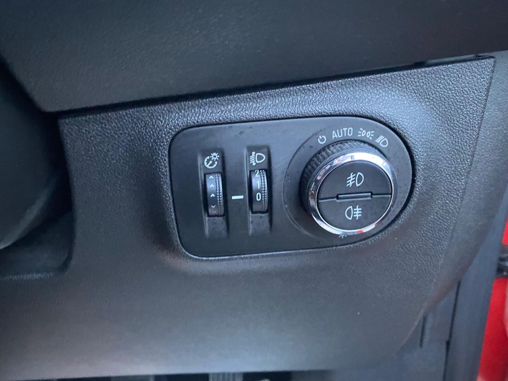 Vauxhall Corsa 1.4i ecoTEC Energy Hatchback 3dr Petrol Manual Euro 6 (a/c) (75 ps)