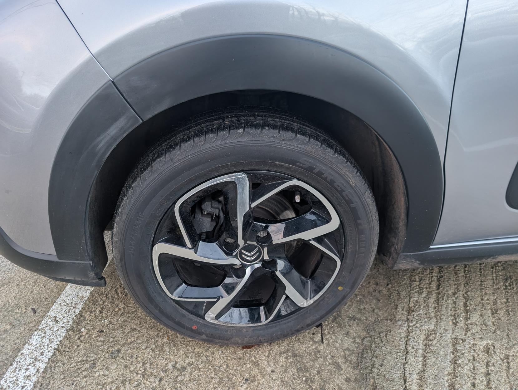 Citroen C3 1.2 PureTech Saint James Hatchback 5dr Petrol EAT6 Euro 6 (s/s) (110 ps)