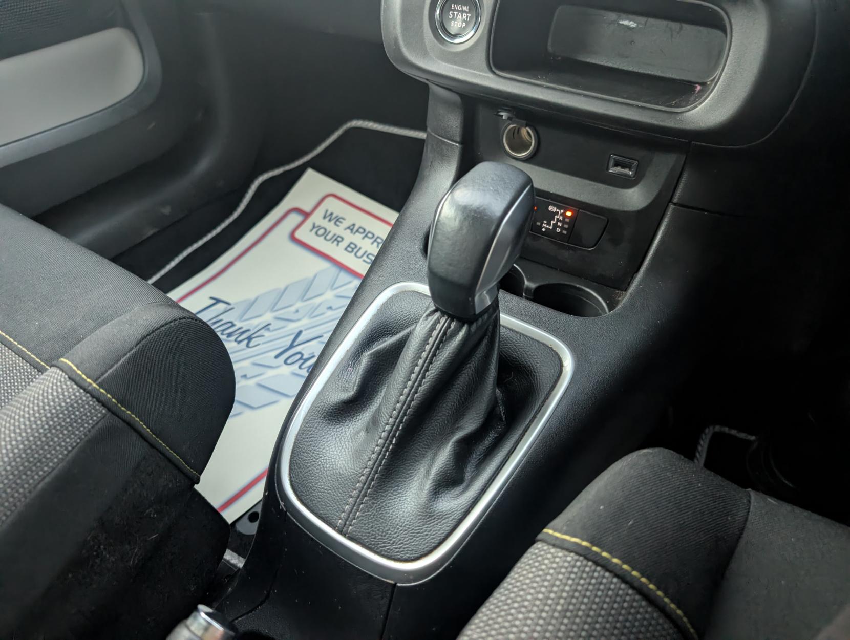 Citroen C3 1.2 PureTech Saint James Hatchback 5dr Petrol EAT6 Euro 6 (s/s) (110 ps)