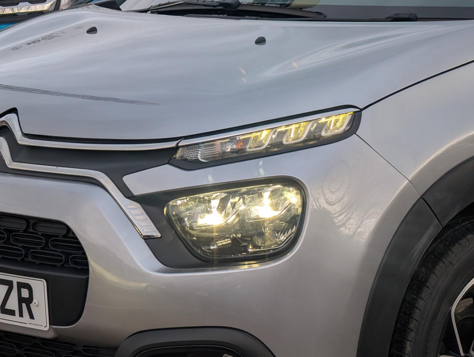 Citroen C3 1.2 PureTech Saint James Hatchback 5dr Petrol EAT6 Euro 6 (s/s) (110 ps)