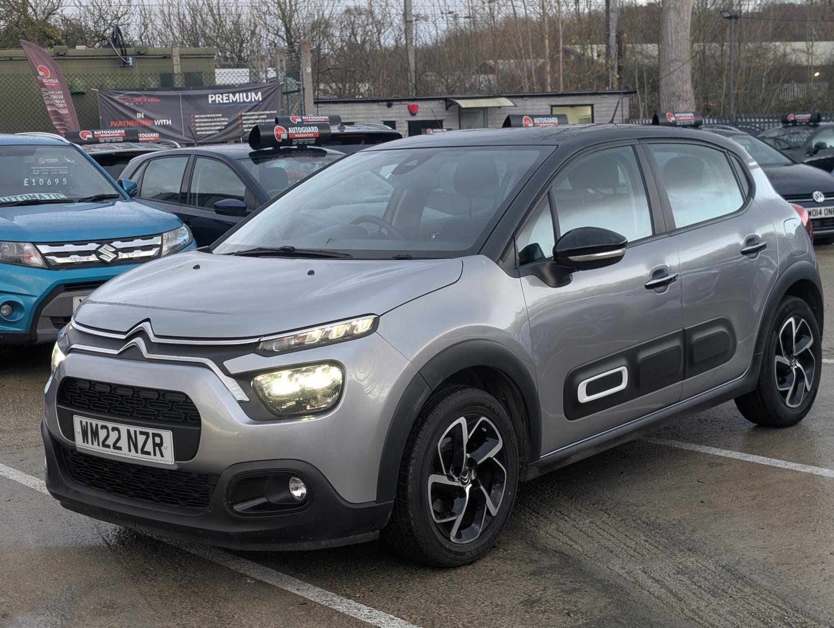 Citroen C3 1.2 PureTech Saint James Hatchback 5dr Petrol EAT6 Euro 6 (s/s) (110 ps)