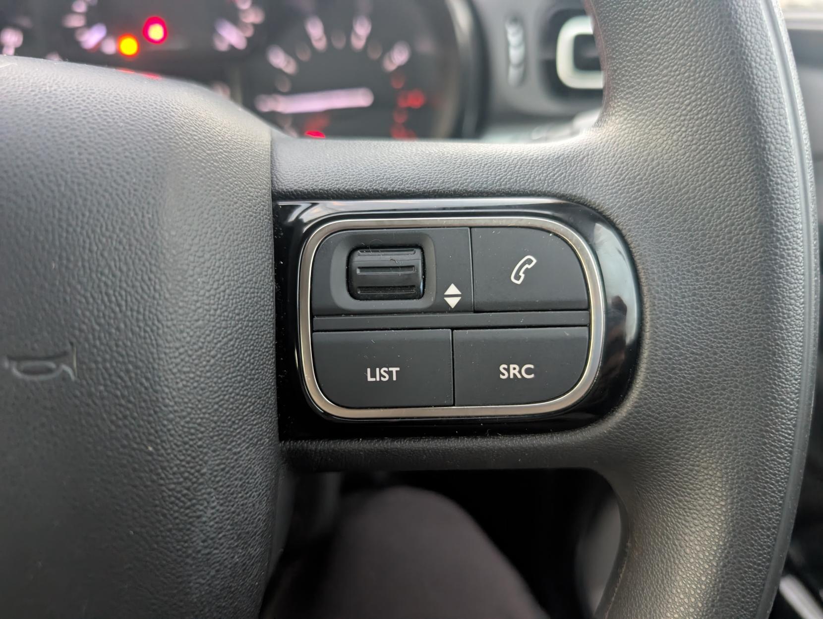 Citroen C3 1.2 PureTech Saint James Hatchback 5dr Petrol EAT6 Euro 6 (s/s) (110 ps)