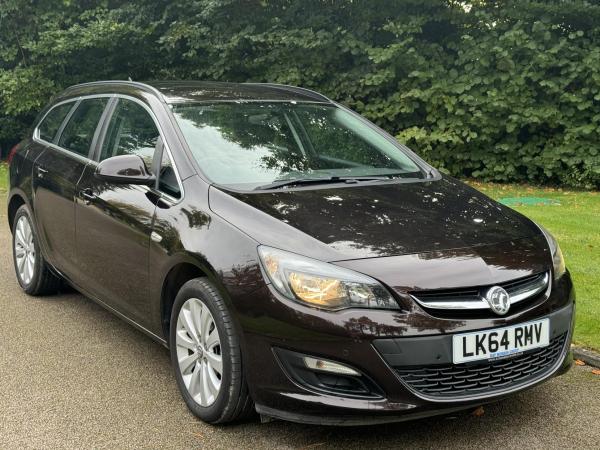 Vauxhall Astra 1.6 16V Tech Line Sports Tourer 5dr Petrol Auto Euro 5 (115 ps)