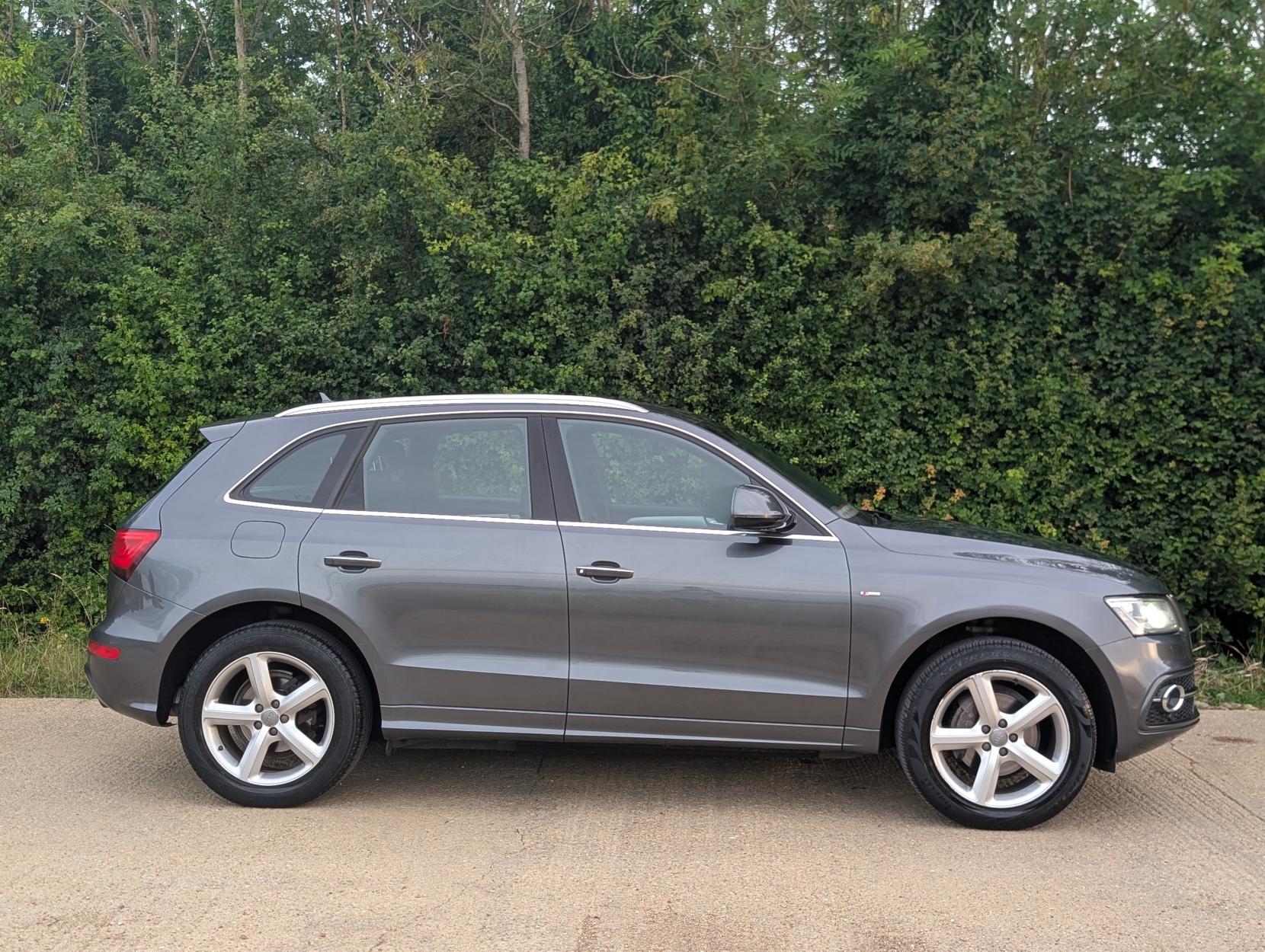 Audi Q5 2.0 TFSI S line SUV 5dr Petrol Tiptronic quattro Euro 6 (s/s) (230 ps)