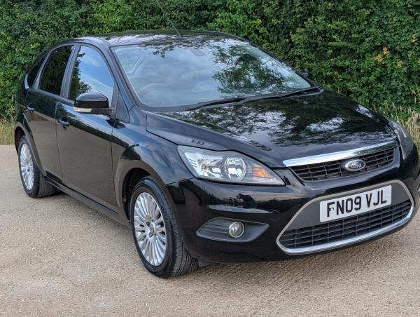 Ford Focus 1.6 Titanium Hatchback 5dr Petrol Manual (159 g/km, 99 bhp)