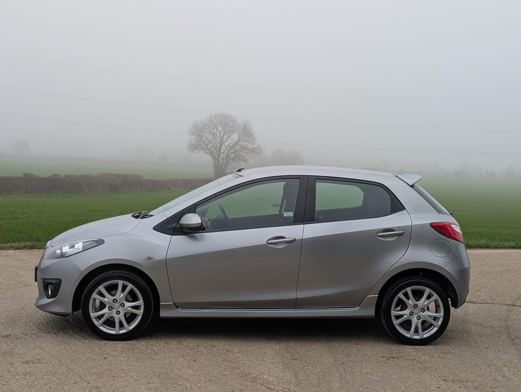 Mazda Mazda2 1.3 Takuya Hatchback 5dr Petrol Manual Euro 4 (86 ps)