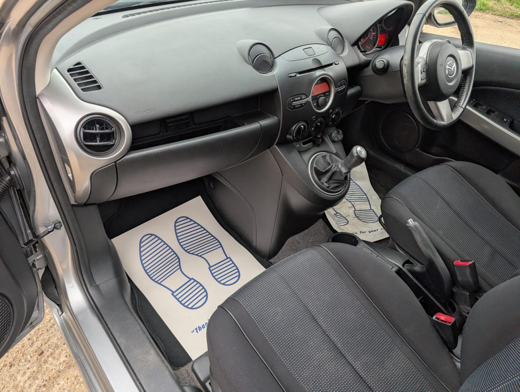 Mazda Mazda2 1.3 Takuya Hatchback 5dr Petrol Manual Euro 4 (86 ps)