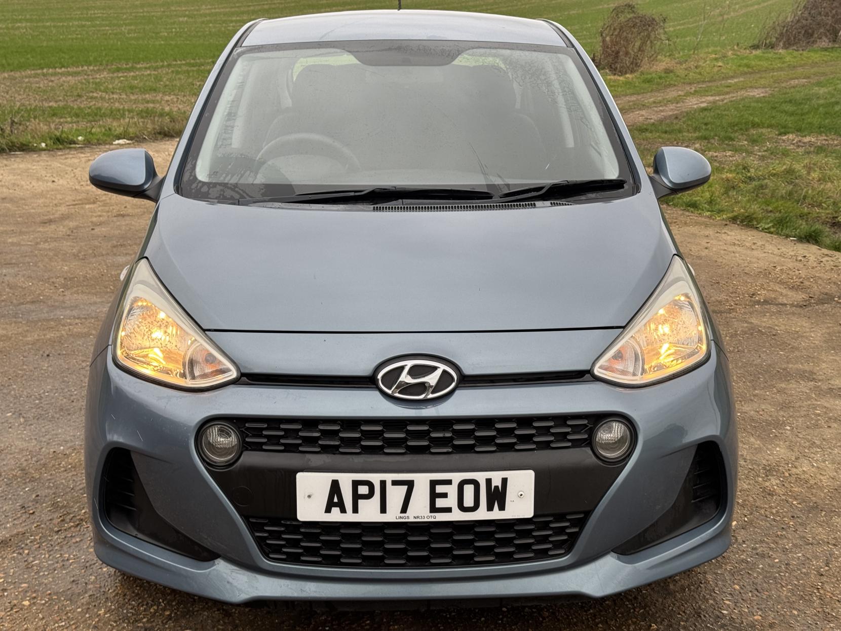 Hyundai i10 1.0 SE Hatchback 5dr Petrol Manual Euro 6 (66 ps)