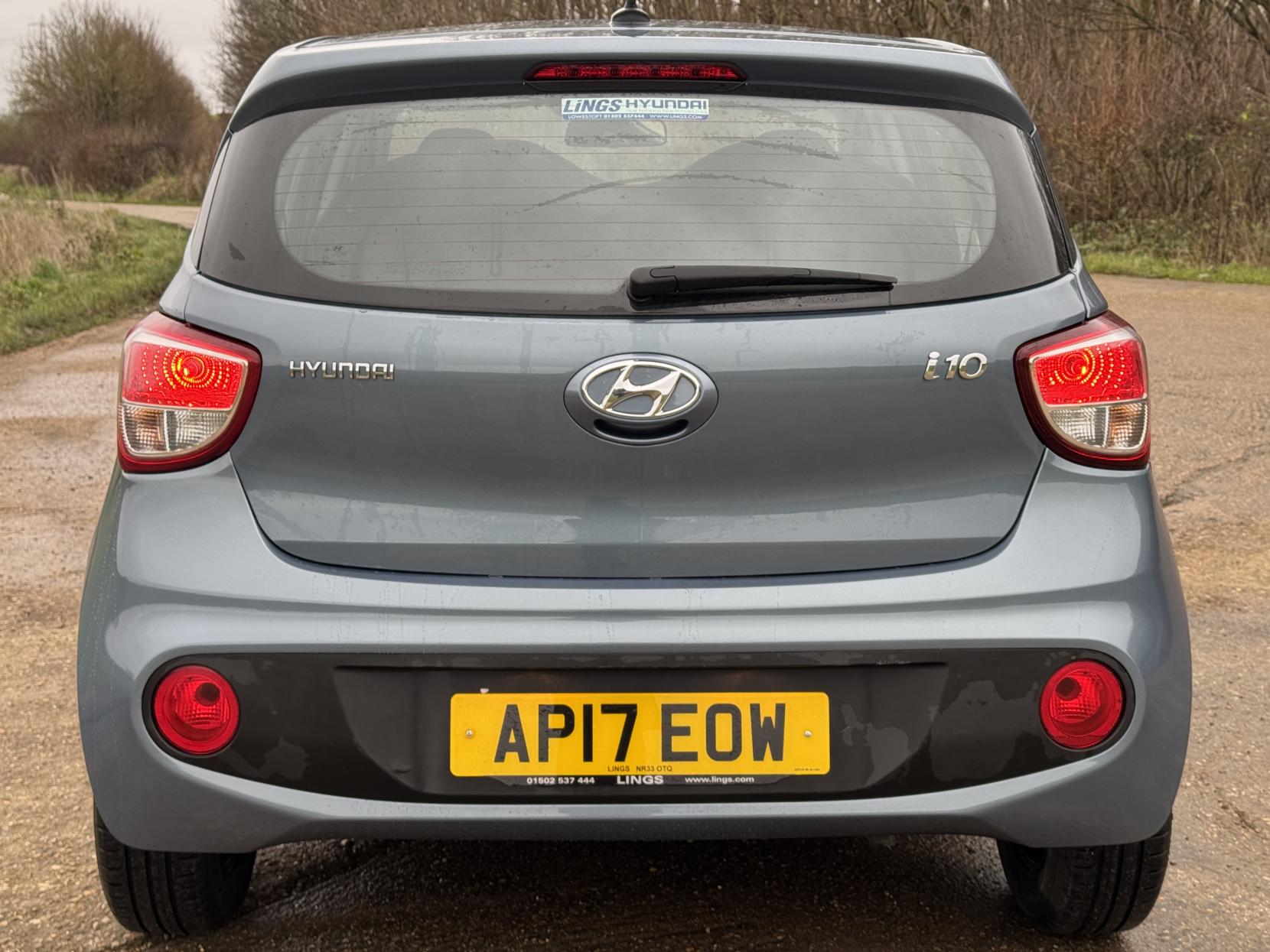 Hyundai i10 1.0 SE Hatchback 5dr Petrol Manual Euro 6 (66 ps)