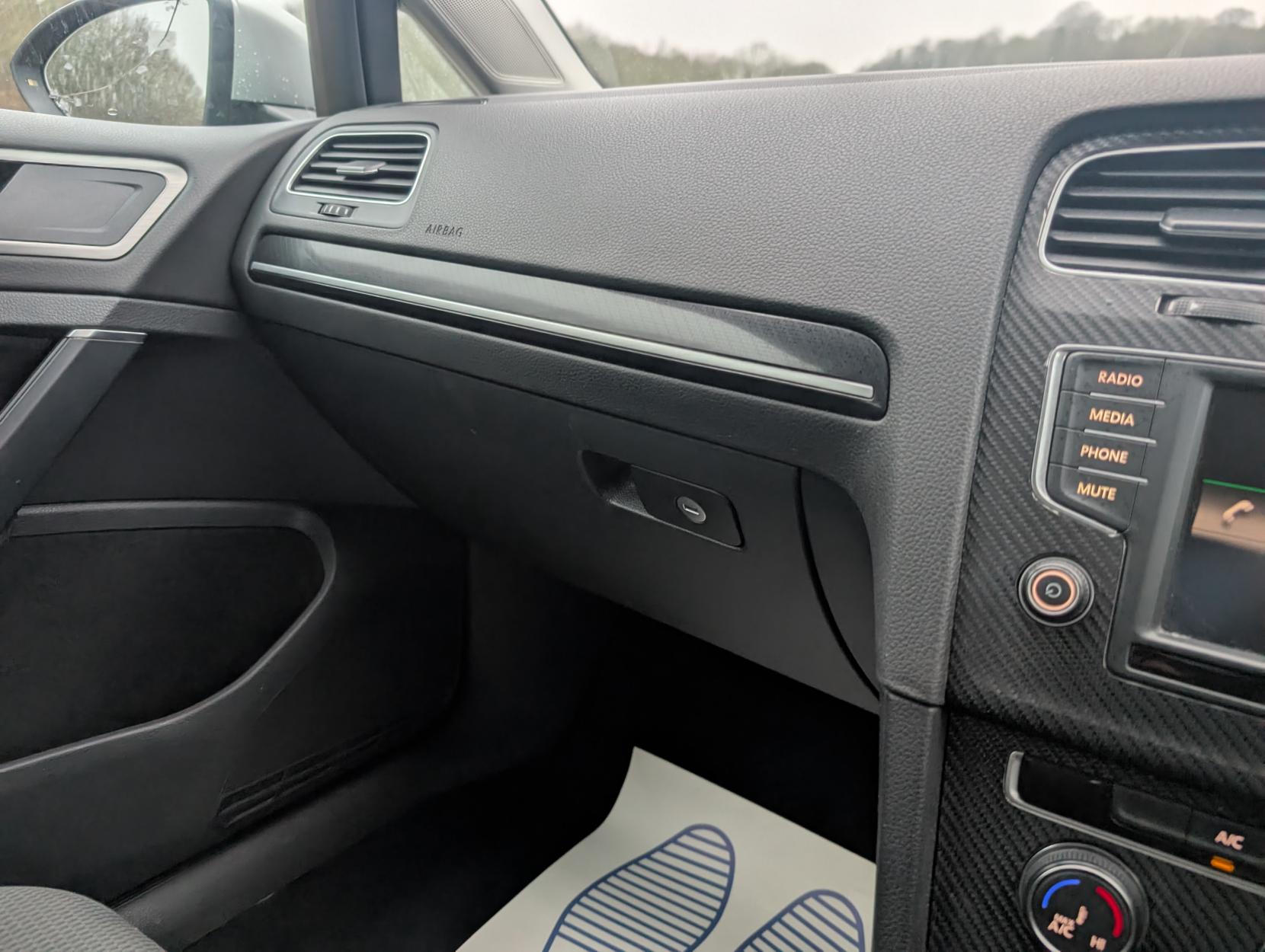 Volkswagen Golf 1.6 TDI BlueMotion Tech Match Hatchback 5dr Diesel Manual Euro 6 (s/s) (110 ps)