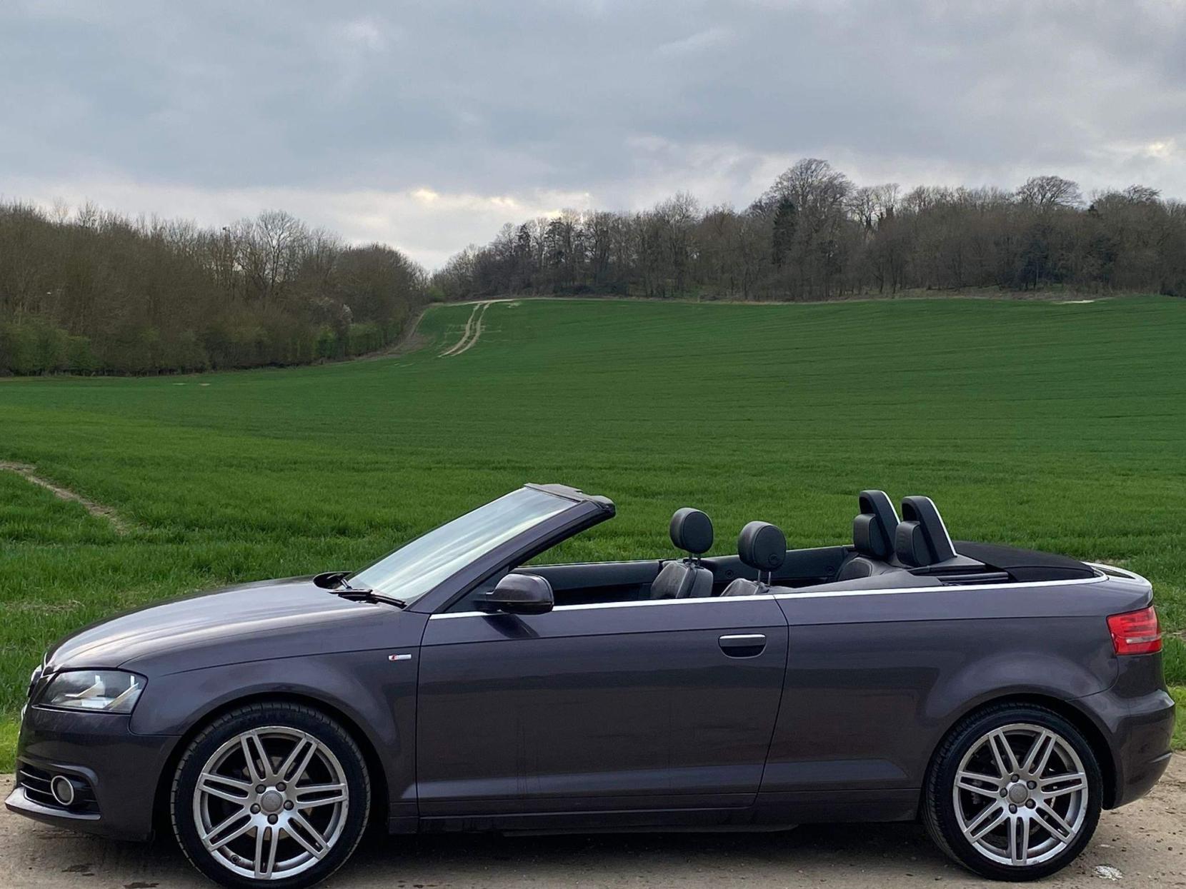 Audi A3 Cabriolet 2.0 TDI S line S Tronic Euro 5 (s/s) 2dr