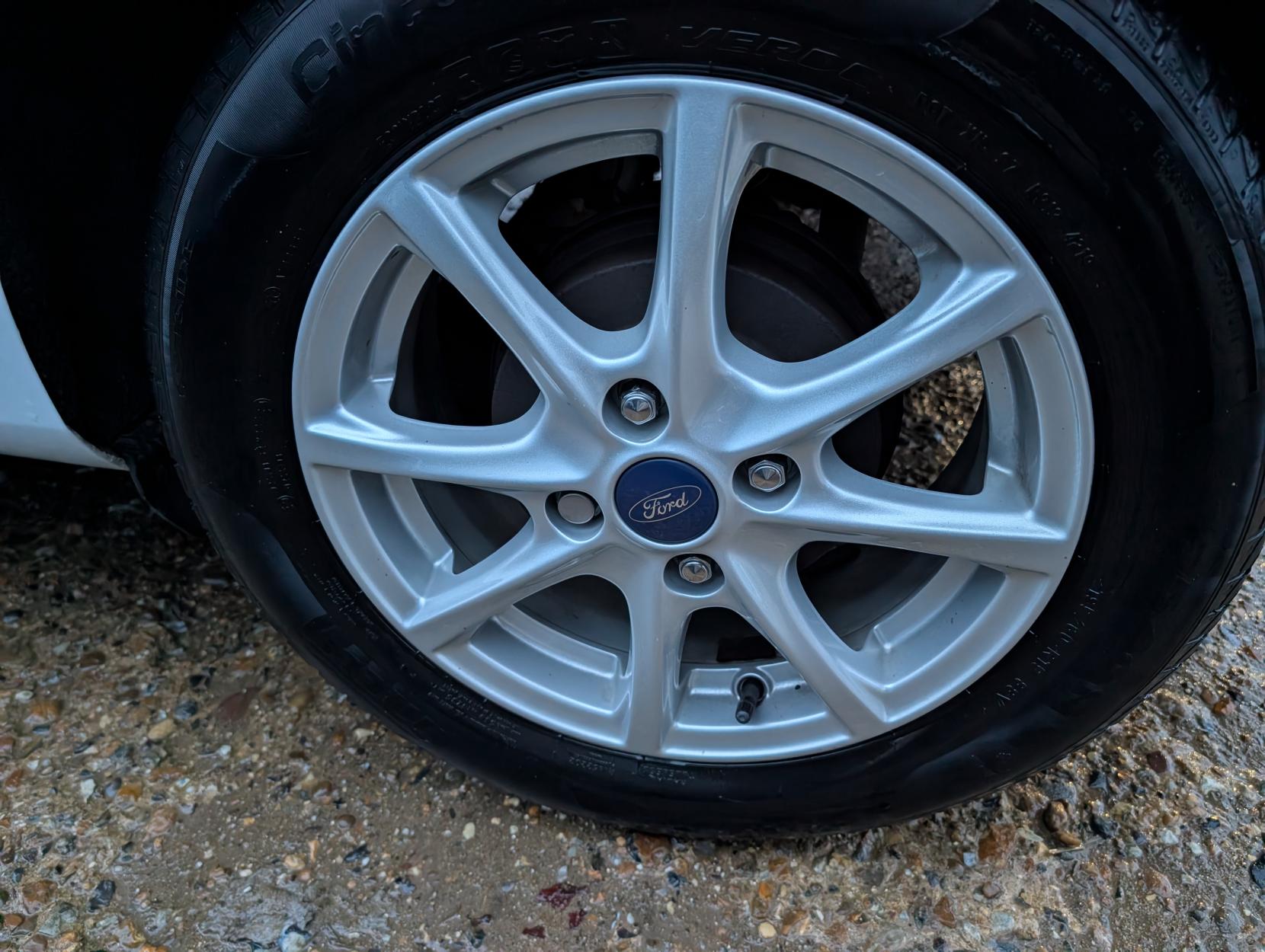 Ford Fiesta 1.1 Ti-VCT Zetec Hatchback 5dr Petrol Manual Euro 6 (s/s) (85 ps)