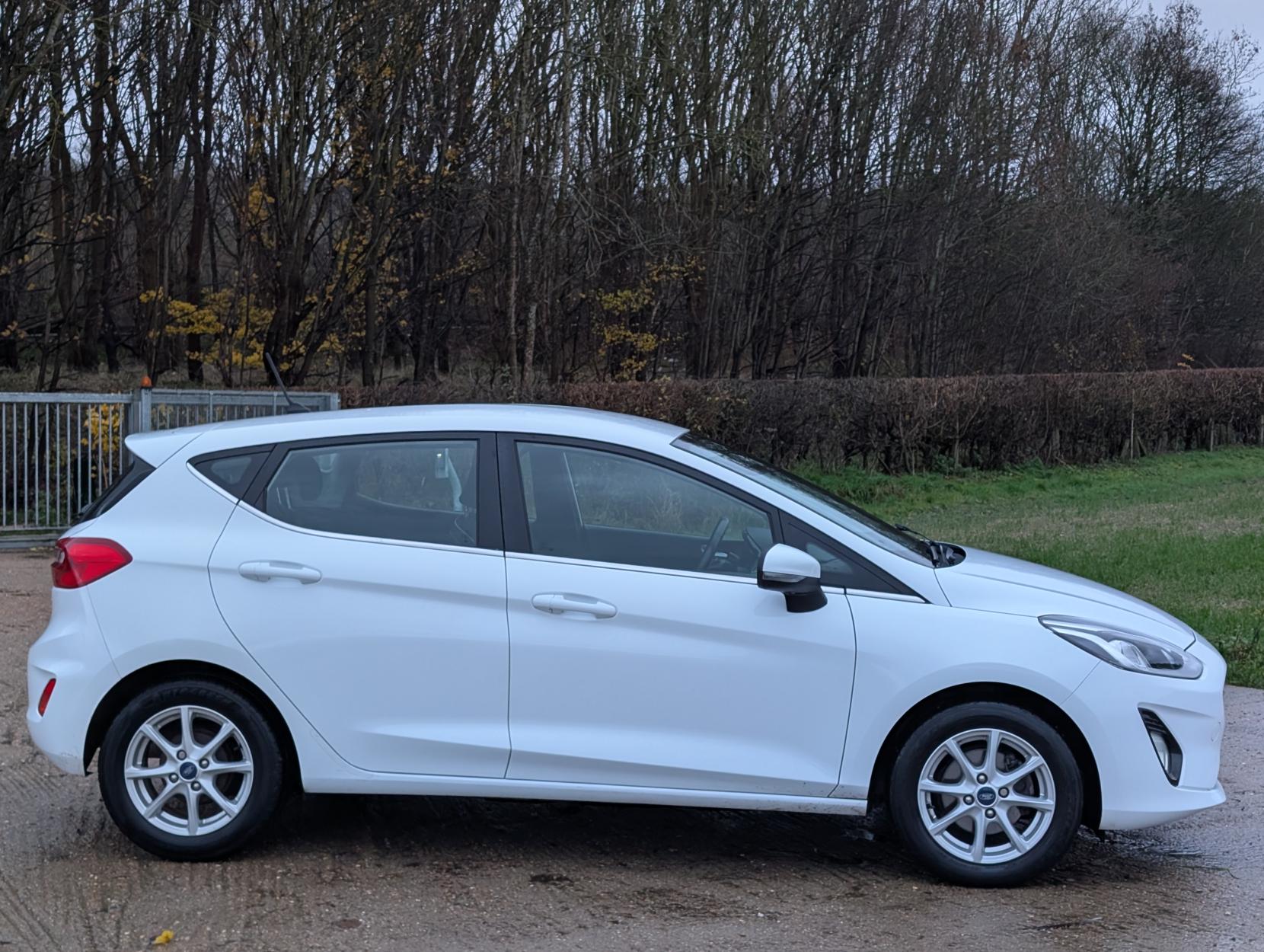 Ford Fiesta 1.1 Ti-VCT Zetec Hatchback 5dr Petrol Manual Euro 6 (s/s) (85 ps)