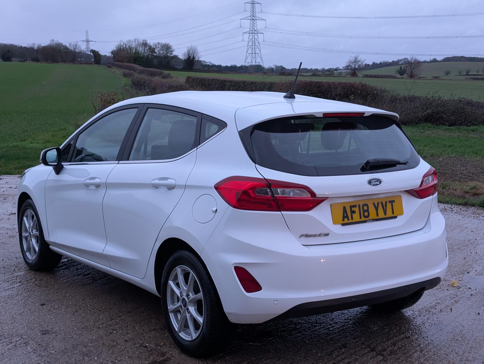 Ford Fiesta 1.1 Ti-VCT Zetec Hatchback 5dr Petrol Manual Euro 6 (s/s) (85 ps)